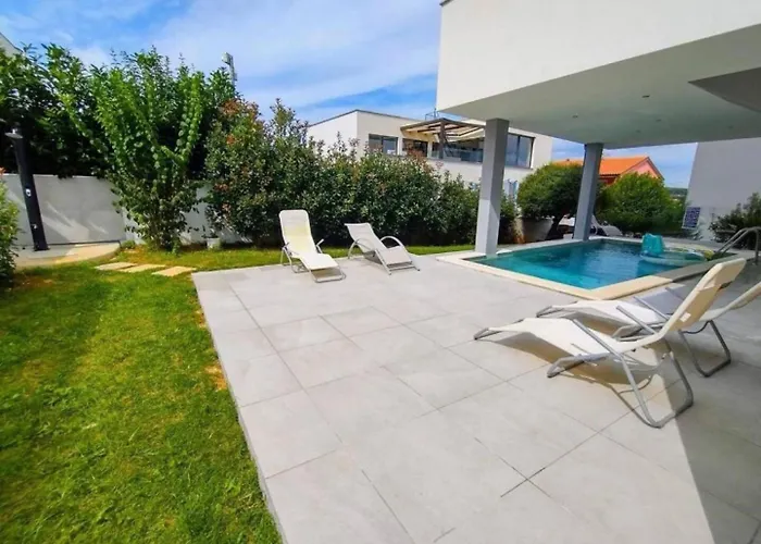 House Dusa 펜션 반졸레